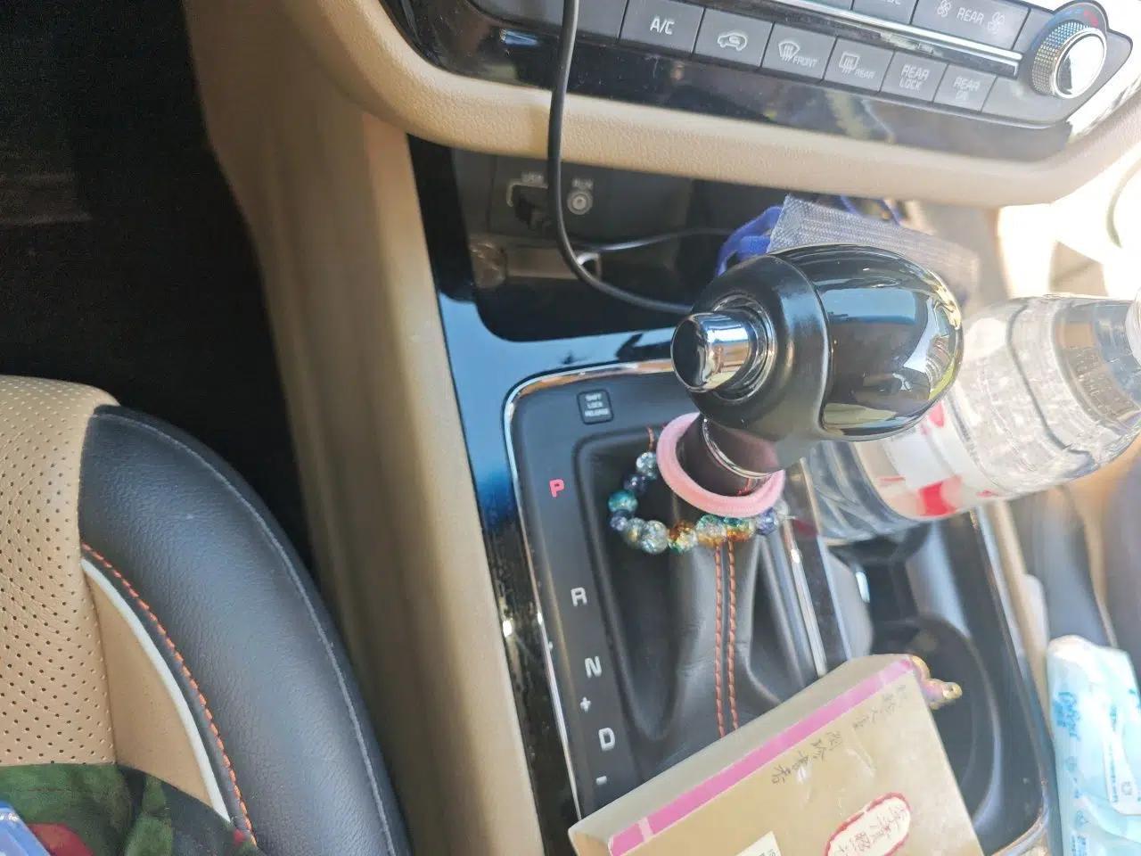 Kia Carnival 2015 2.2T Luxury Edition China IV — миниатюра 15