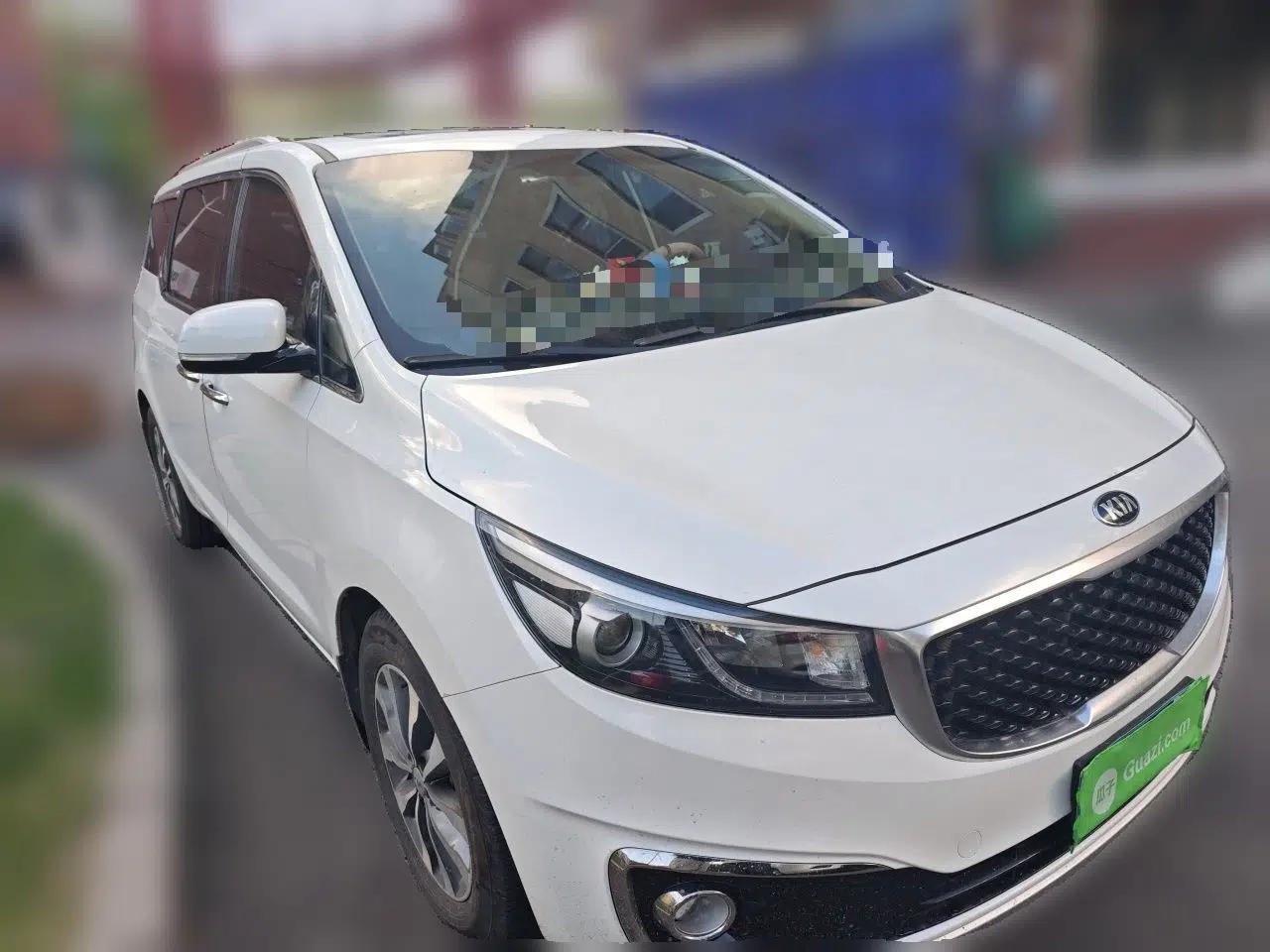 Kia Carnival 2015 2.2T Luxury Edition China IV — миниатюра 3