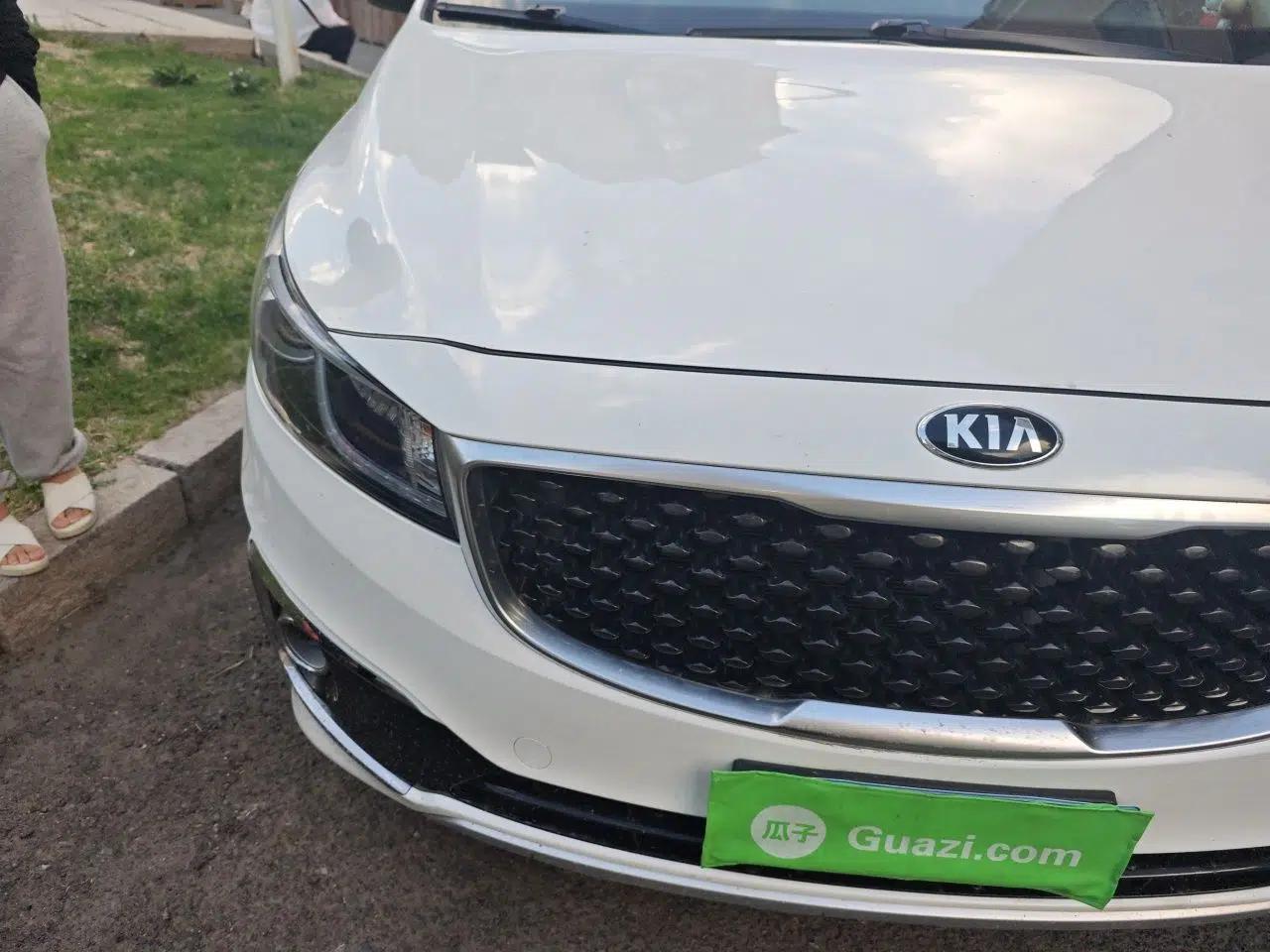 Kia Carnival 2015 2.2T Luxury Edition China IV — миниатюра 7