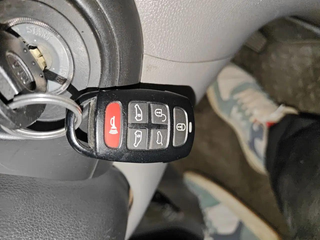 Kia VQ 2011 2.7 Comfort Edition — миниатюра 9