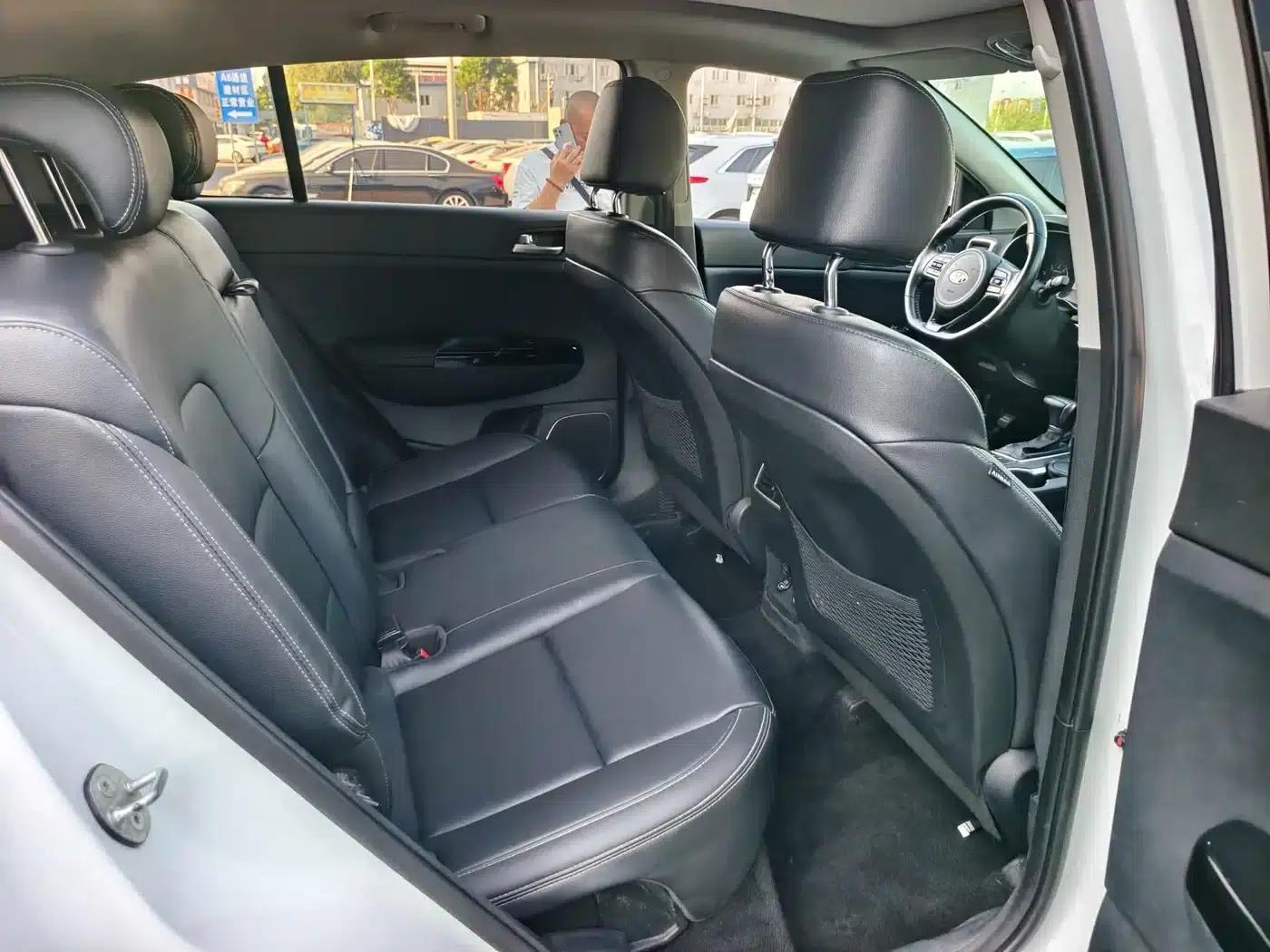 Kia KX5 2016 1.6T Automatic 2WD DLX — миниатюра 14