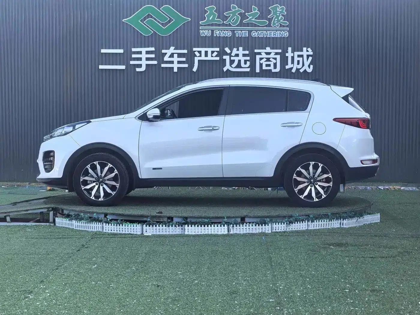 Kia KX5 2016 1.6T Automatic 2WD DLX — миниатюра 17