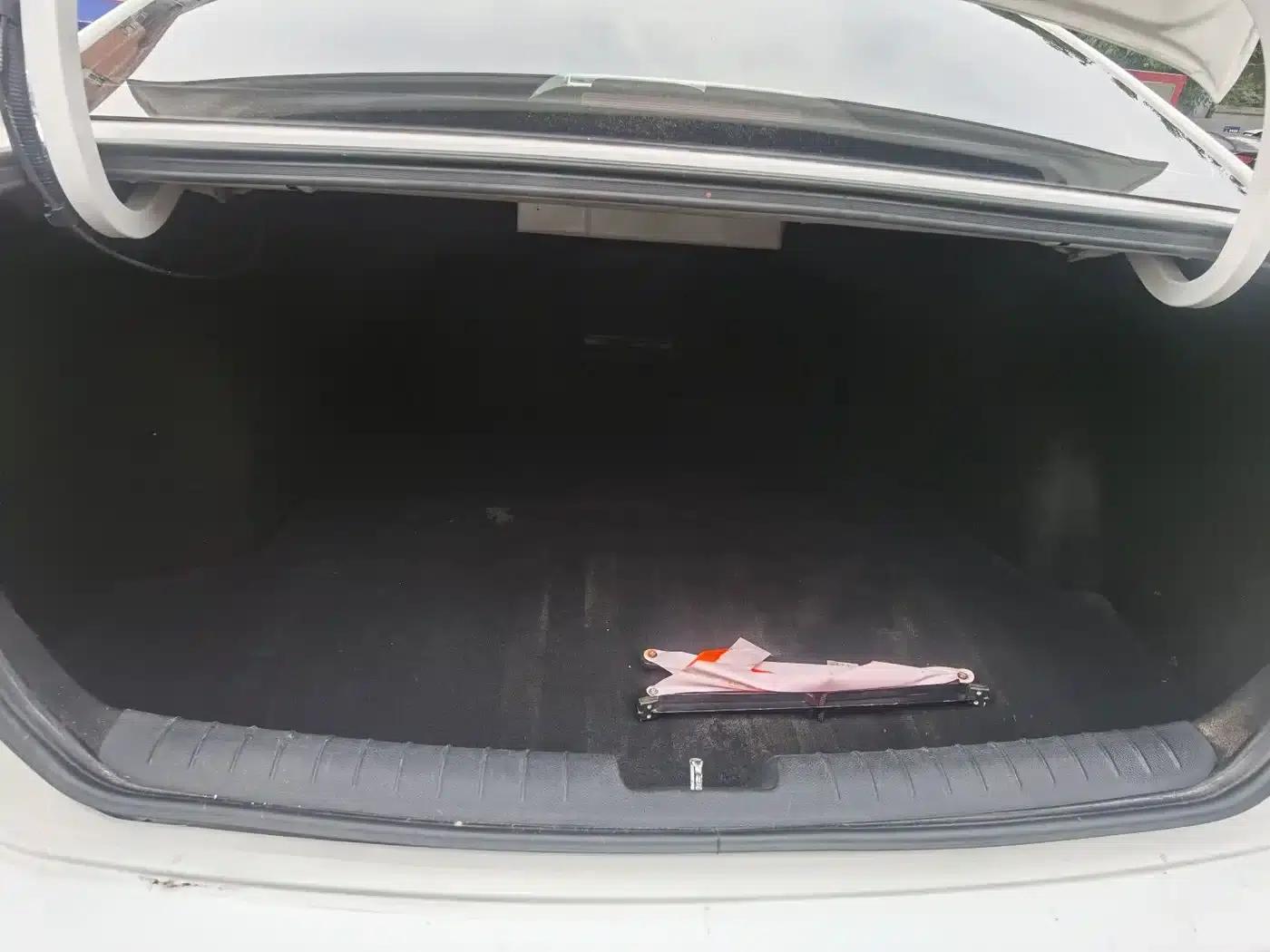 Kia K4 2014 1.8L Automatic GLS — миниатюра 11