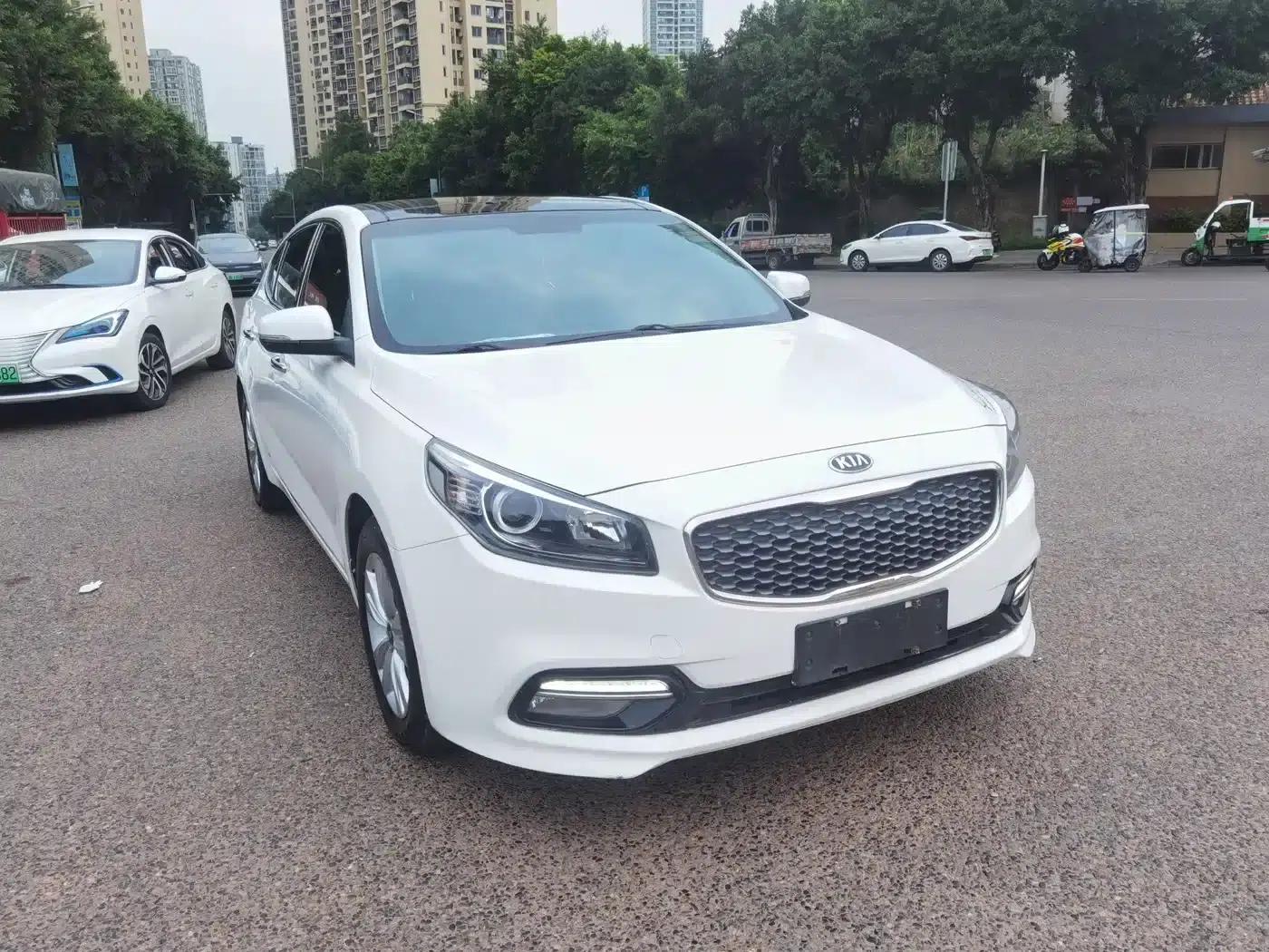 Kia K4 2014 1.8L Automatic GLS — миниатюра 3