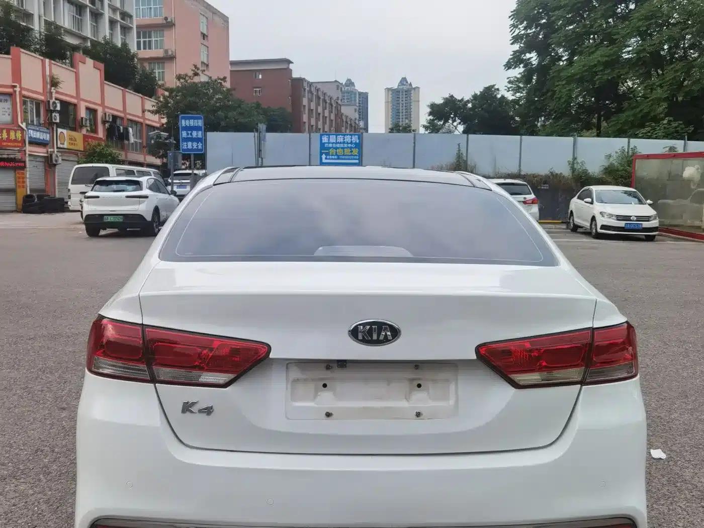 Kia K4 2014 1.8L Automatic GLS — миниатюра 5