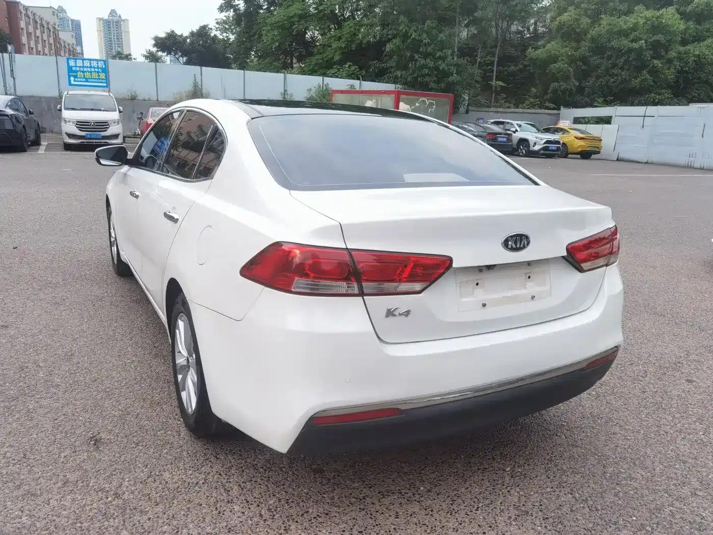 Kia K4 2014 1.8L Automatic GLS — миниатюра 6