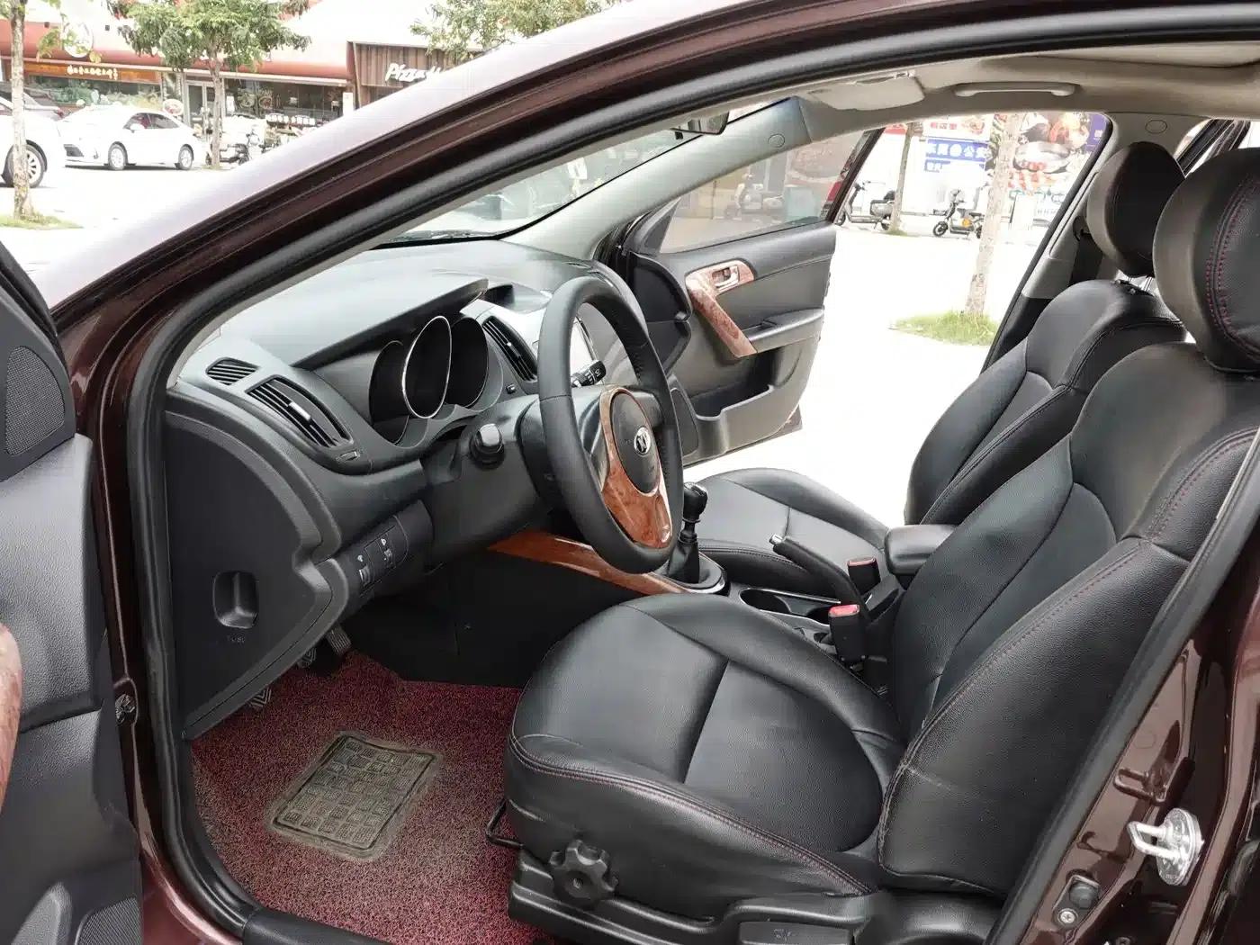 2014 Forte 1.6L MT GLS — миниатюра 9