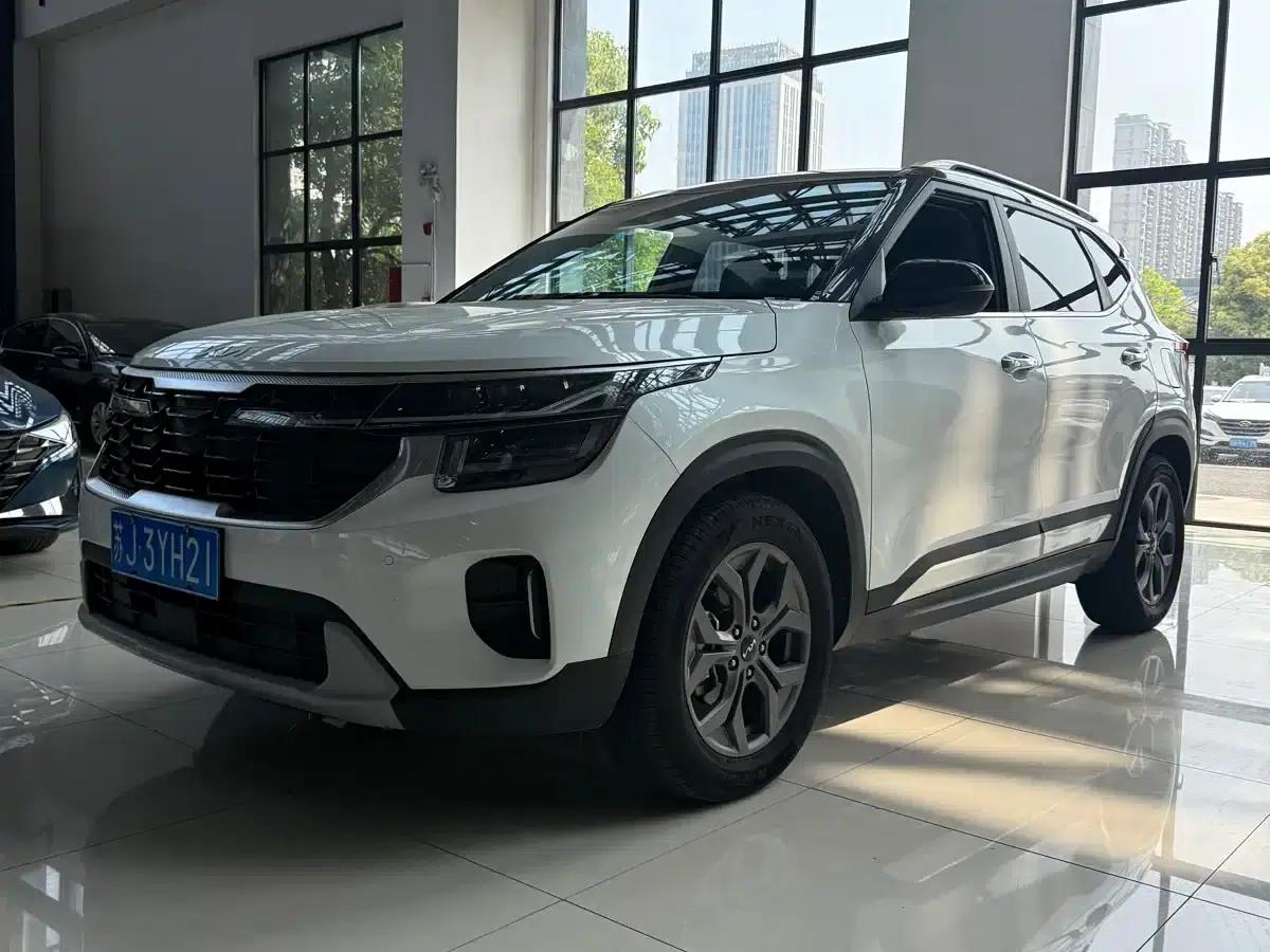 2023 Citroën Cytus 1.5L CVT Luxury Edition — миниатюра 2