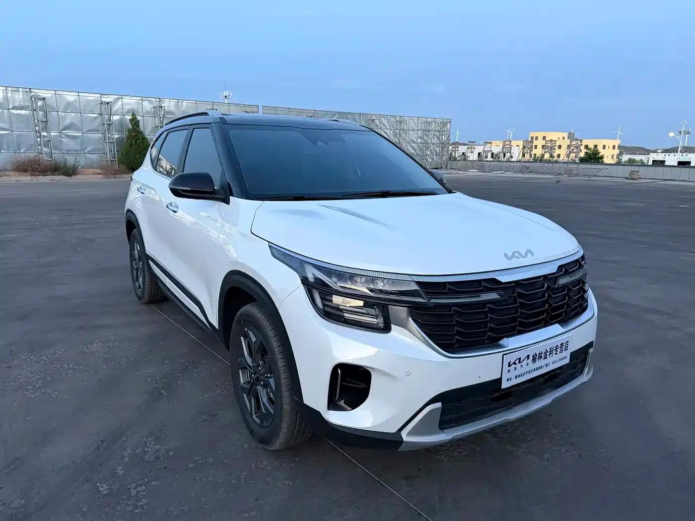 2026 Citroën Cyrus 1.5L IVT Luxury Edition — миниатюра 2