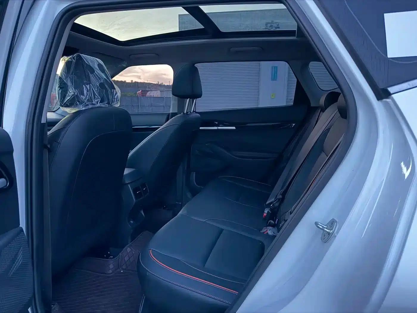 2026 Citroën Cyrus 1.5L IVT Luxury Edition — миниатюра 6