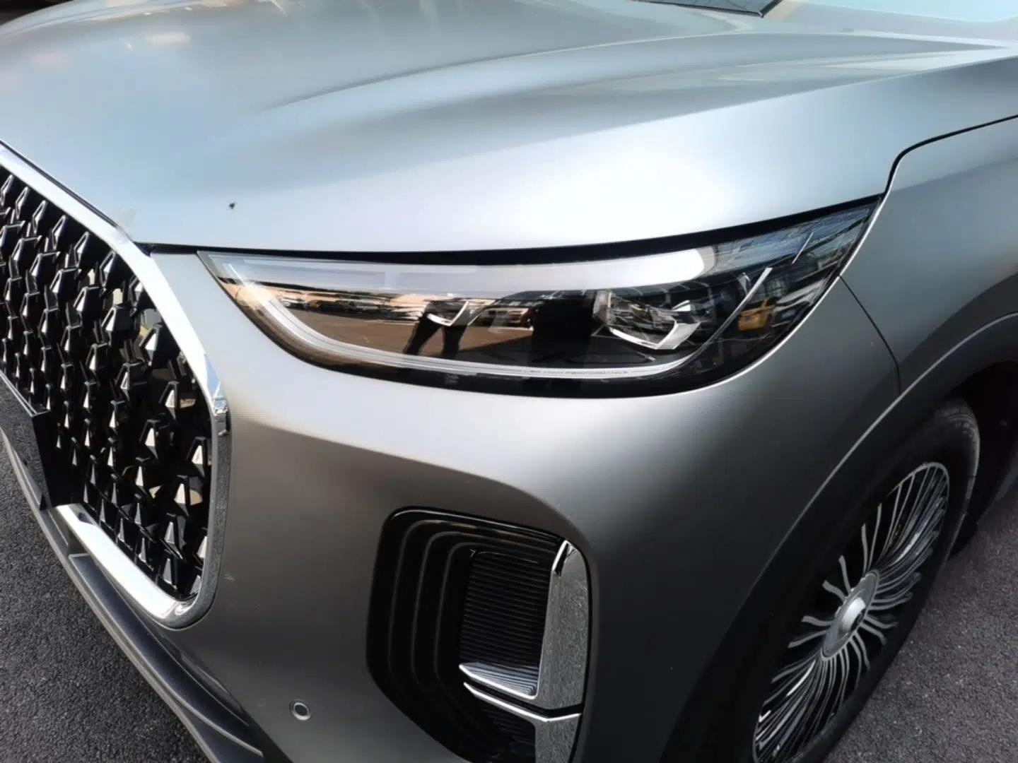 Chery Tiggo 8 L 2024 2.0T Two-Wheel Drive Prestige Version 5 Seats — миниатюра 9