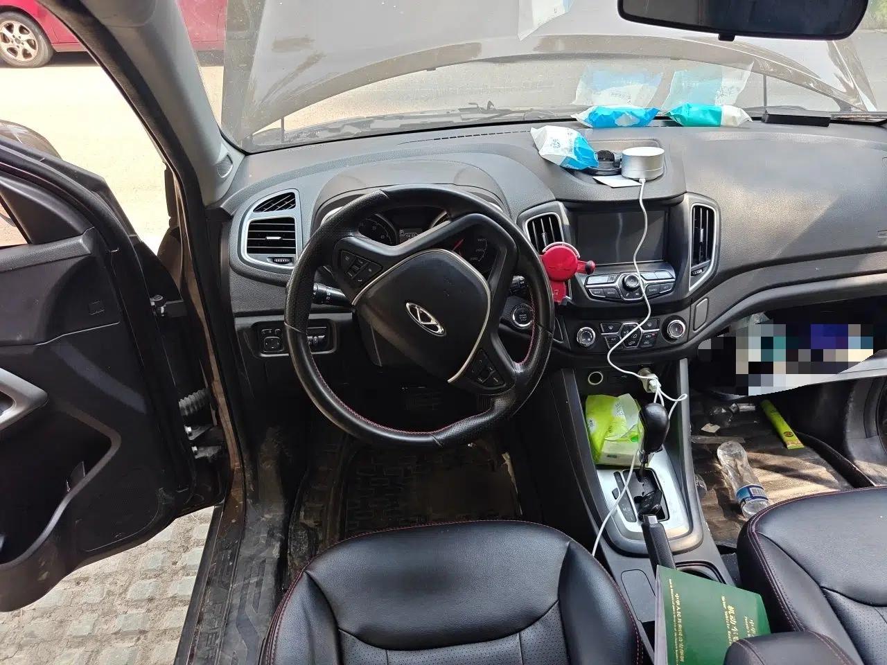 Chery Tiggo 5 2015 2.0L CVT Jiayue Edition — миниатюра 11