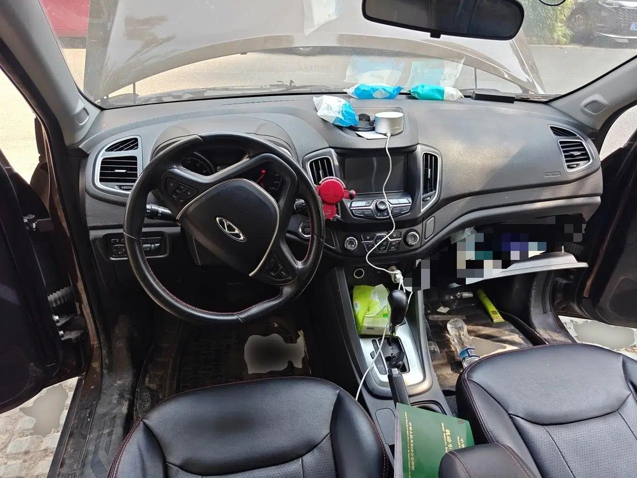 Chery Tiggo 5 2015 2.0L CVT Jiayue Edition — миниатюра 10