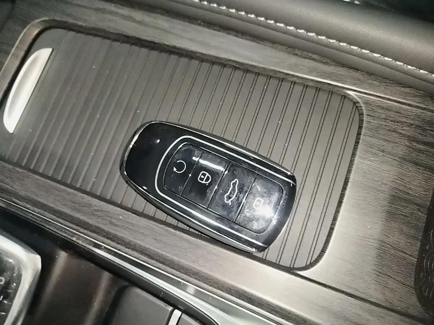 Chery Arrizo 8 PRO 2025 Pro 1.6T Luxury Model — миниатюра 12