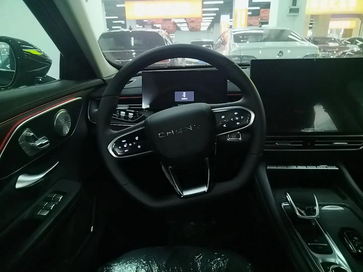 Chery Arrizo 8 PRO 2025 Pro 1.6T Luxury Model — миниатюра 14