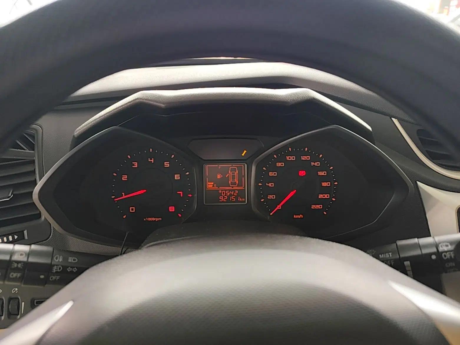Chery Fengyun 2 2013 Hatchback 1.5L Manual Ruiyi Edition — миниатюра 15