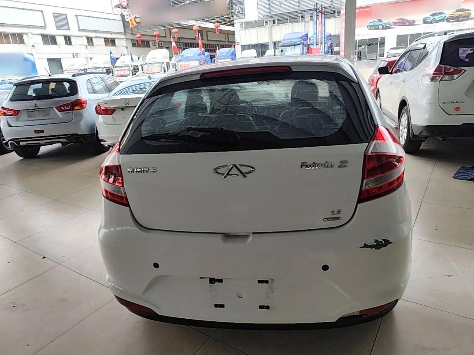 Chery Fengyun 2 2013 Hatchback 1.5L Manual Ruiyi Edition — миниатюра 5