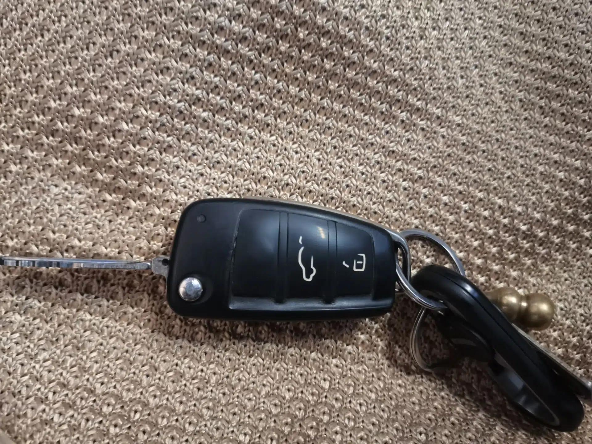 Chery Arrizo 3 2015 1.5L Manual Genuine Version — миниатюра 9