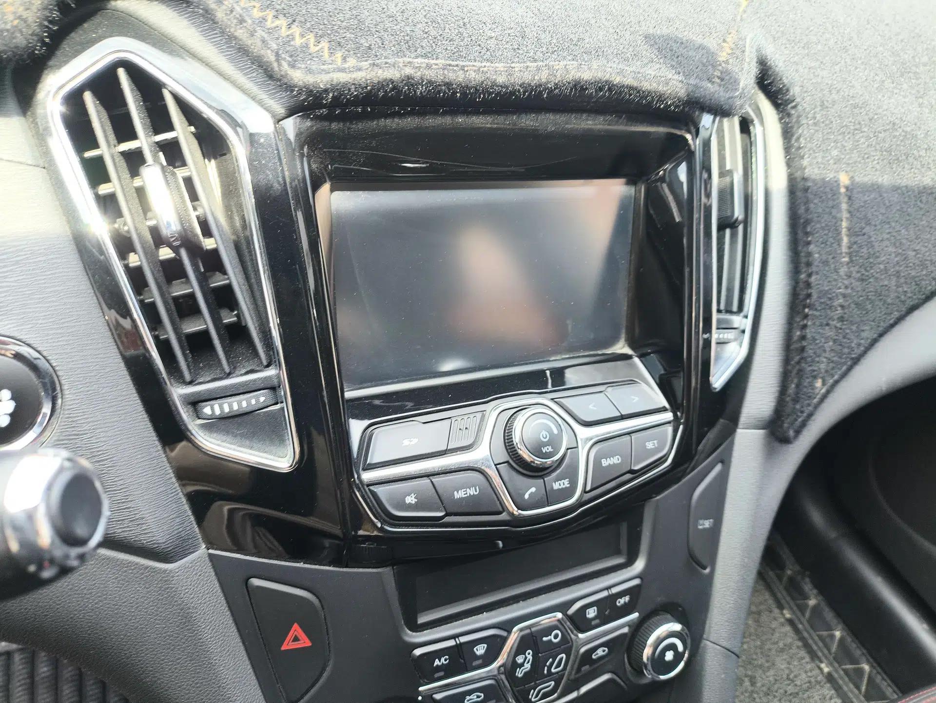 Chery Arrizo 7 2016 1.6L CVT ZhiShang Edition — миниатюра 11