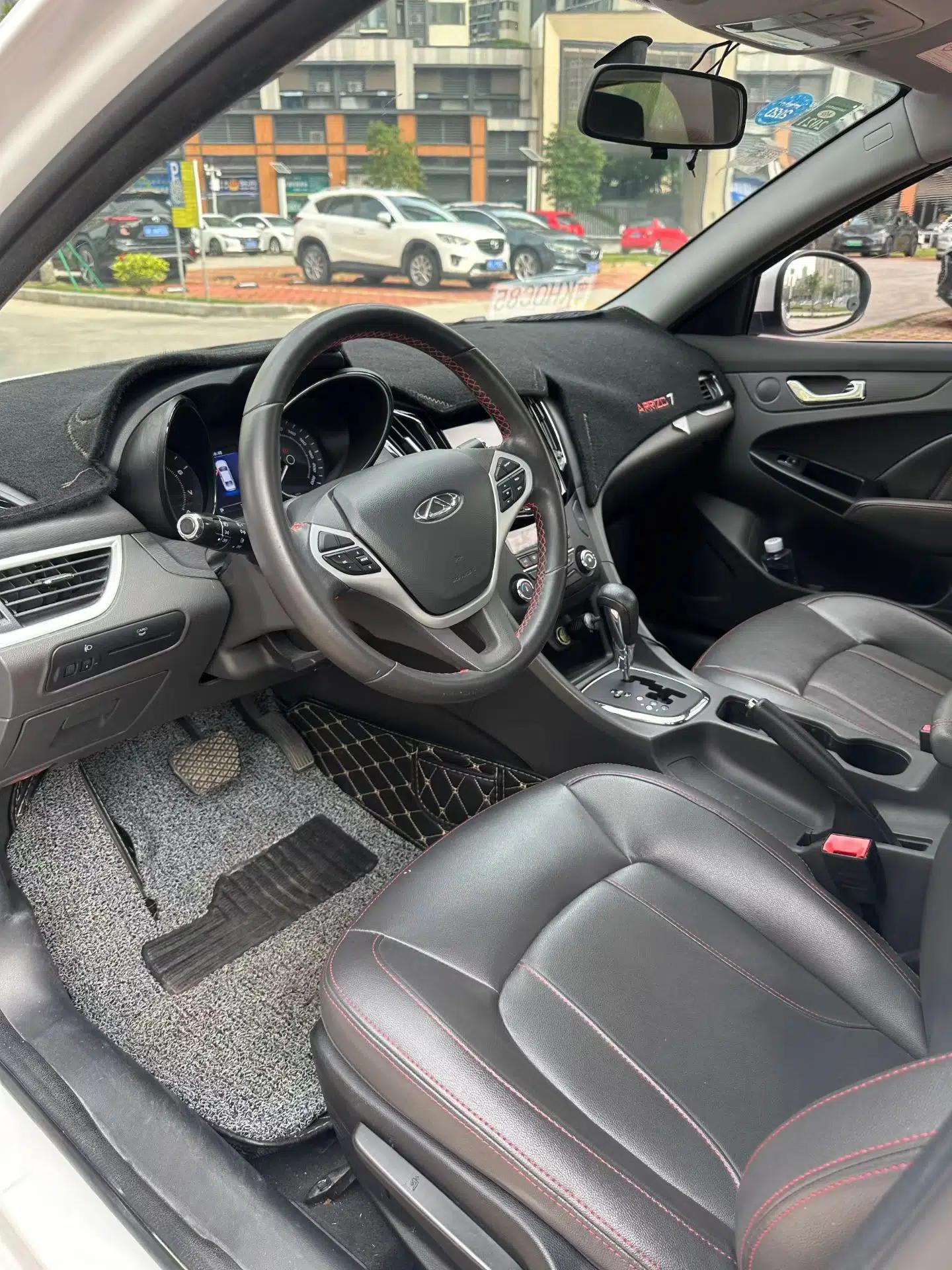 Chery Arrizo 7 2016 1.6L CVT ZhiShang Edition — миниатюра 13