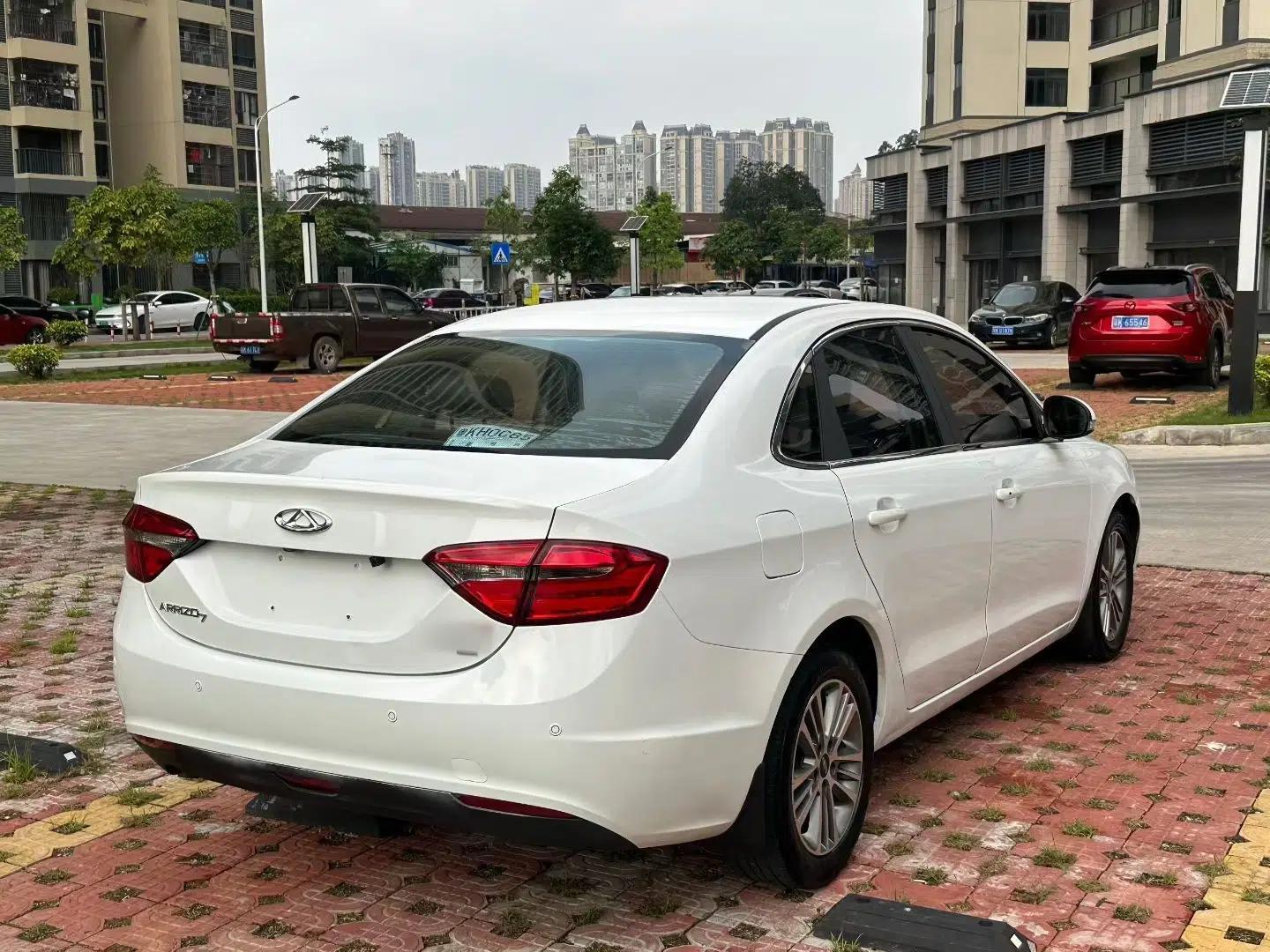 Chery Arrizo 7 2016 1.6L CVT ZhiShang Edition — миниатюра 6