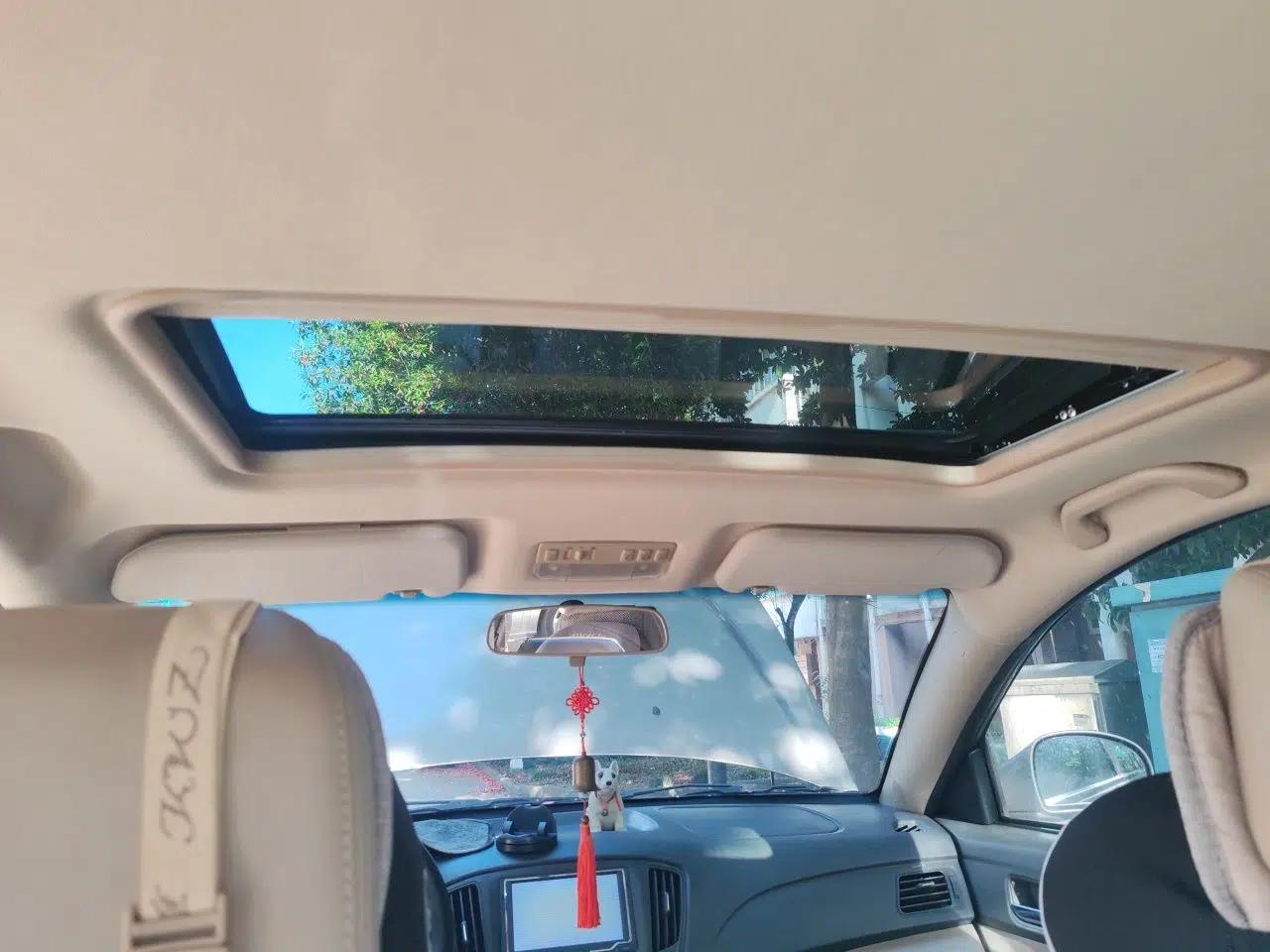 Chery E5 2012 1.5L Manual Sport Edition — миниатюра 19