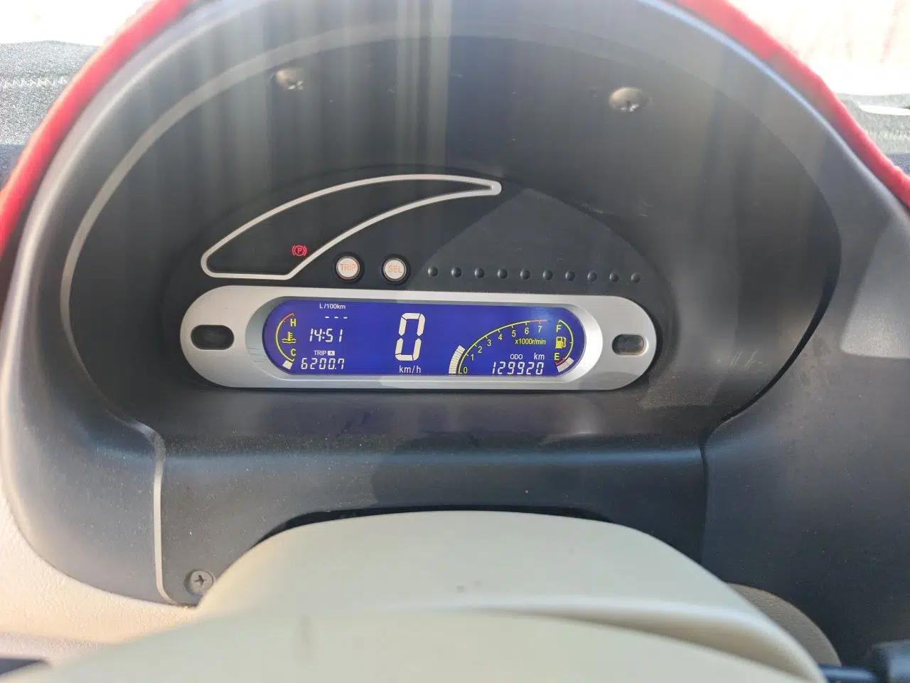 Chery QQ3 2012 Stylish Edition 1.0L Manual Start-Up Model — миниатюра 12