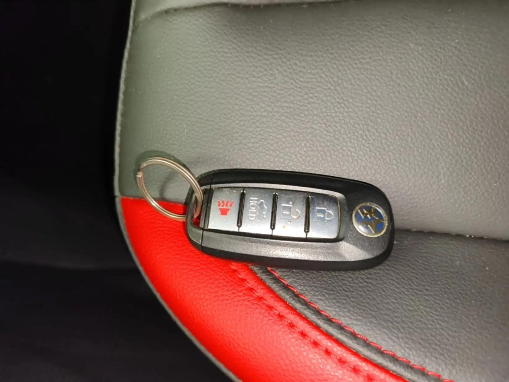 Venucia D60 2019 1.6L XL Manual SmartConnect Elite Edition — миниатюра 12