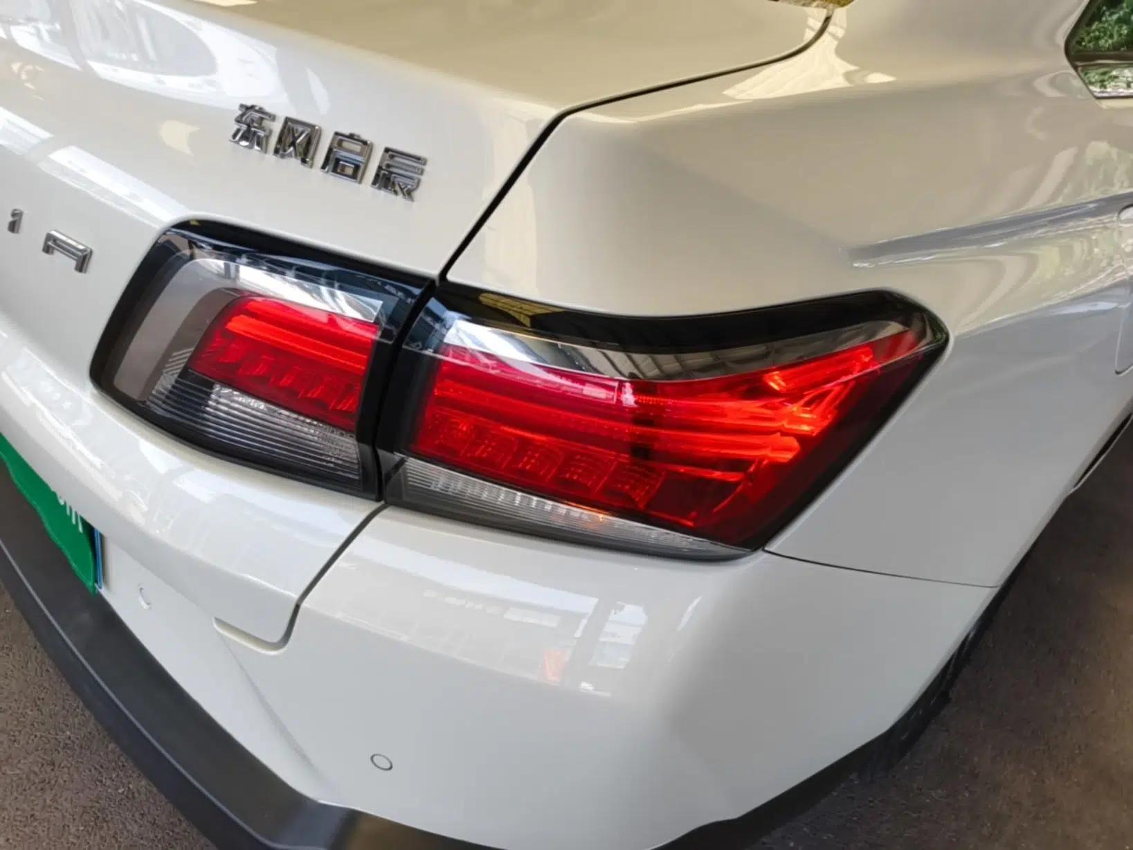 Venucia D60 2019 1.6L XL Manual SmartConnect Elite Edition — миниатюра 7