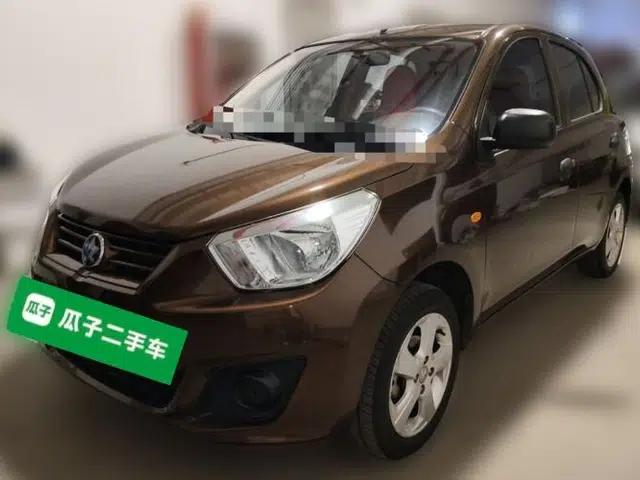 Venucia R30 2014 1.2L Manual Luxury Edition