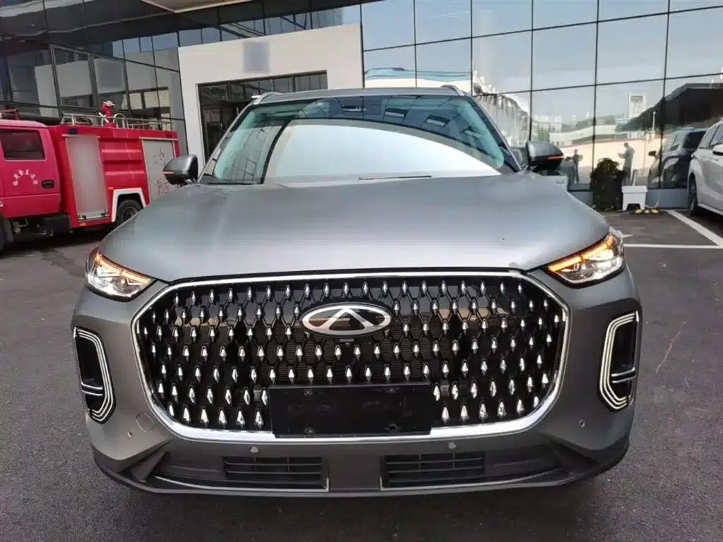 Chery Tiggo 8L 2024 2.0T 2WD Premium Edition 5-seater — миниатюра 3