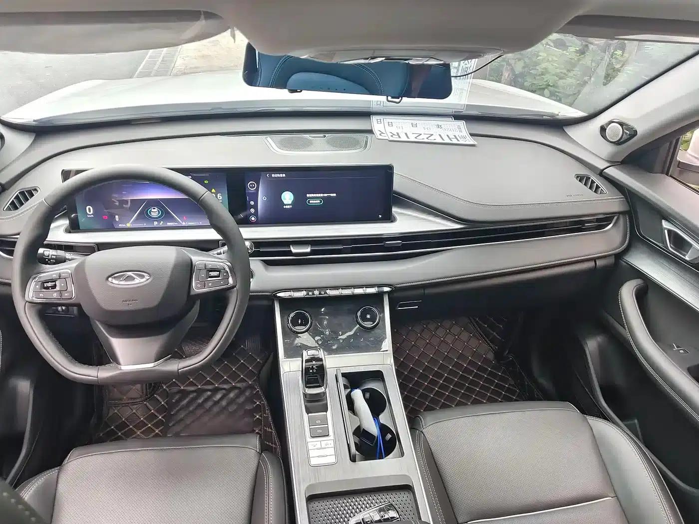 Chery Tiggo 7 PLUS 2022 1.5T CVT Luxury+ — миниатюра 13