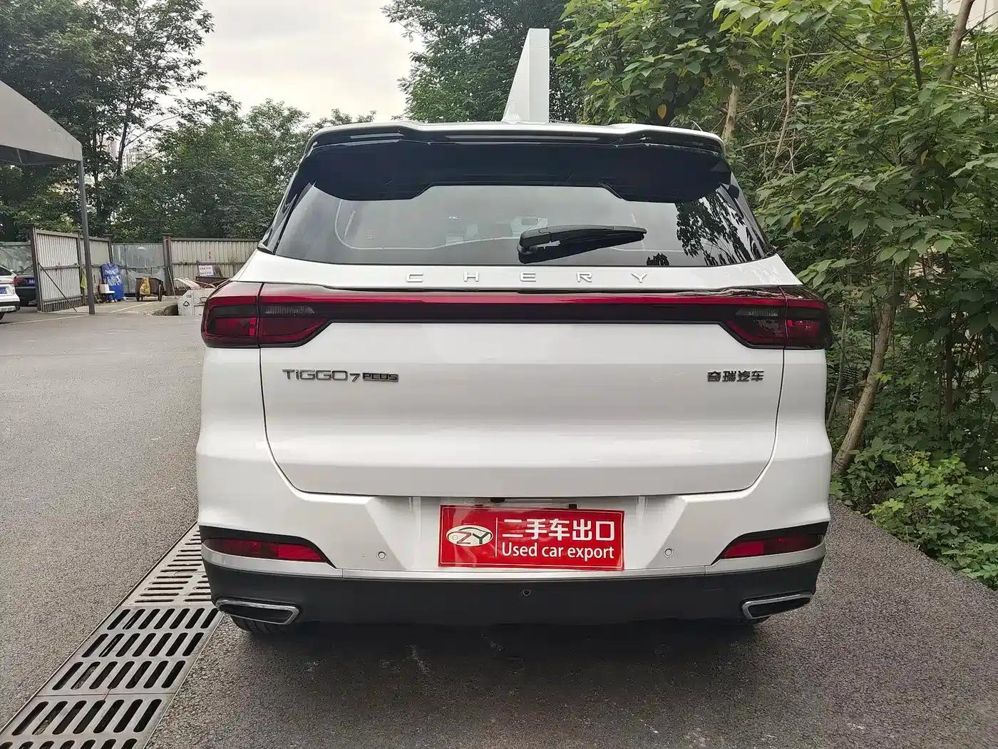 Chery Tiggo 7 PLUS 2022 1.5T CVT Luxury+ — миниатюра 7