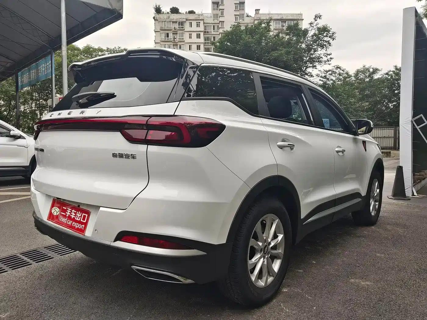 Chery Tiggo 7 PLUS 2022 1.5T CVT Luxury+ — миниатюра 8