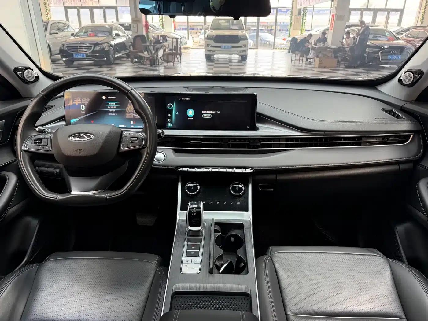 Chery Tiggo 7 PLUS 2021 1.5T CVT Premium Edition — миниатюра 11