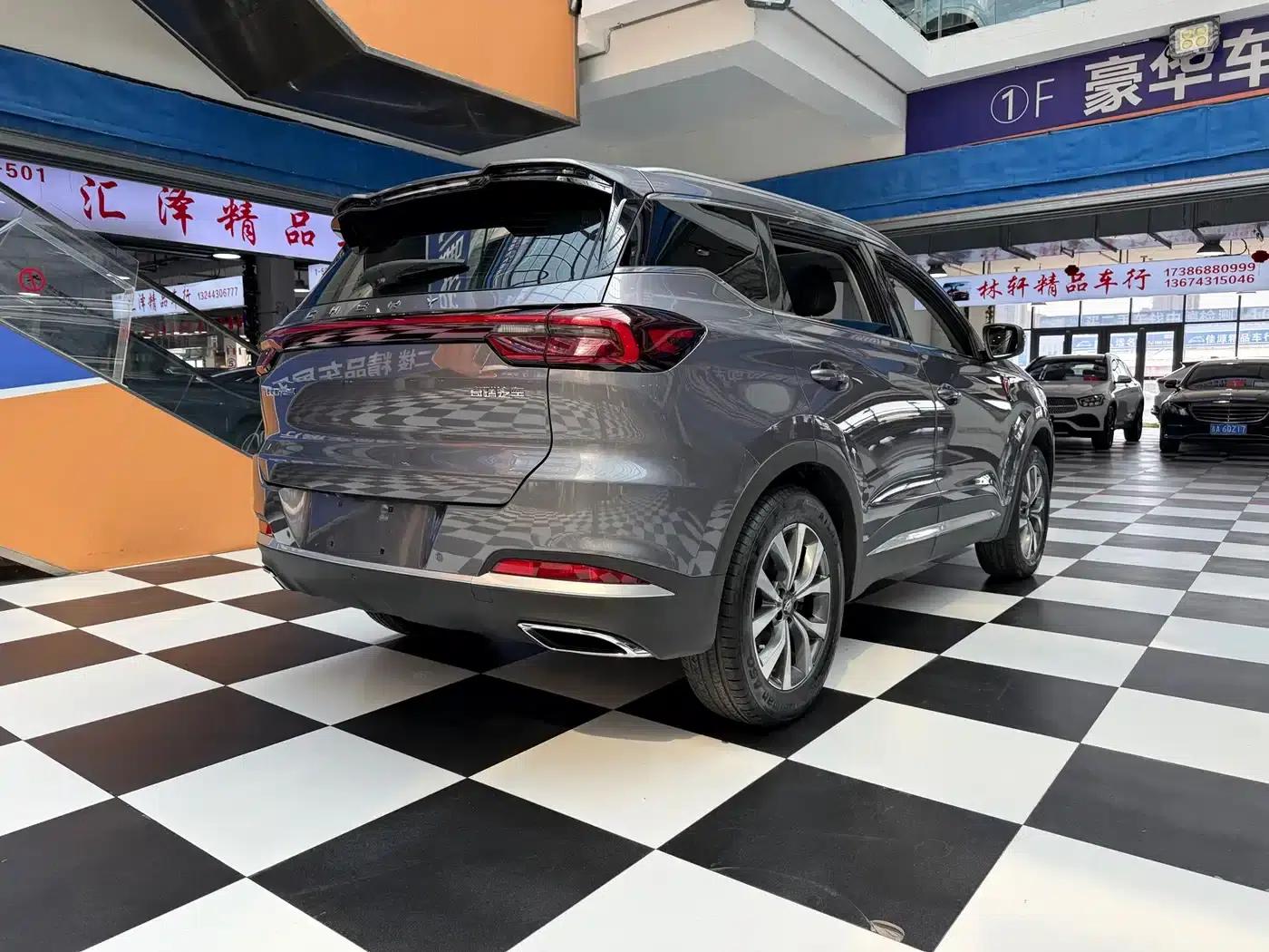 Chery Tiggo 7 PLUS 2022 1.5T CVT Premium+ — миниатюра 18