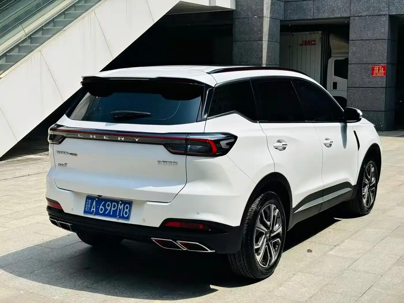 Chery Tiggo 7 PLUS 2023 Champion Edition 1.6TGDI DCT Extraordinary Edition — миниатюра 9