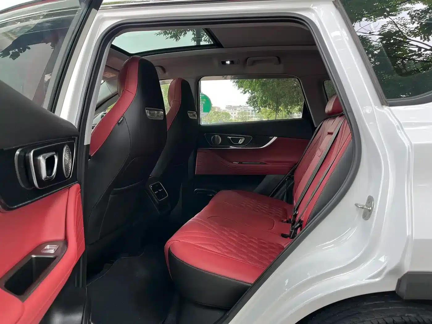 Chery Tiggo 7 PLUS 2023 1.6TGDI DCT Luxury Edition — миниатюра 12