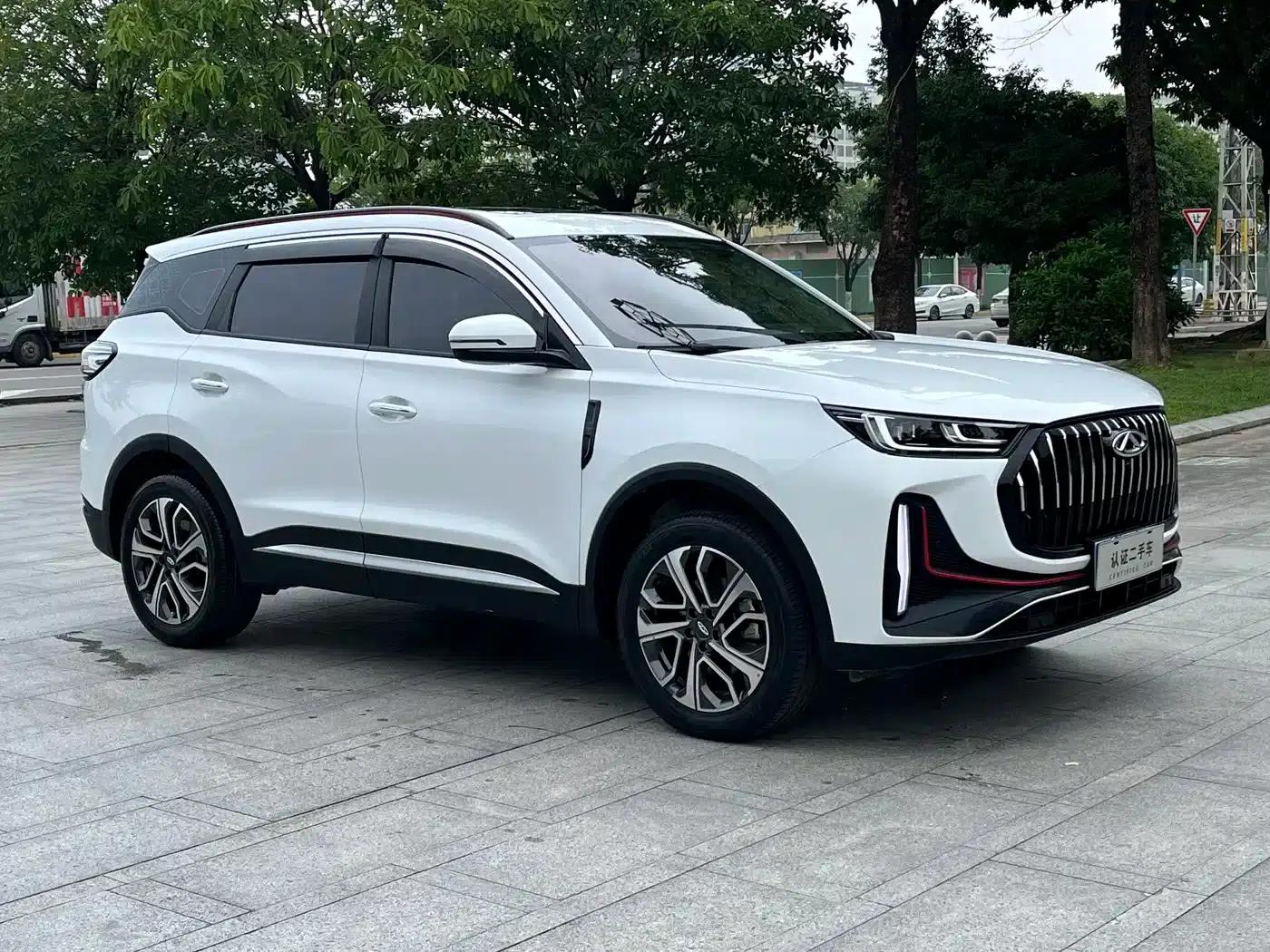 Chery Tiggo 7 PLUS 2023 1.6TGDI DCT Luxury Edition — миниатюра 3