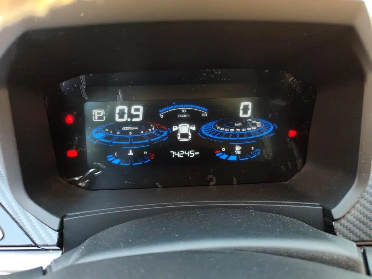 Venucia T60 2020 1.6L CVT Smart Drive Version China VI Standard — миниатюра 12