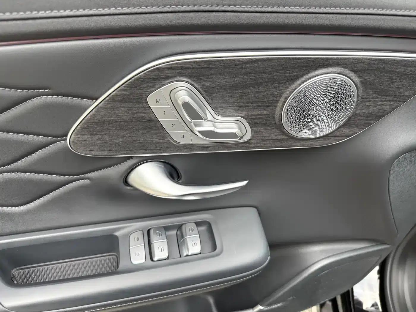 Chery Arrizo 8 PRO 2025 1.6T DCT Luxury Edition — миниатюра 11