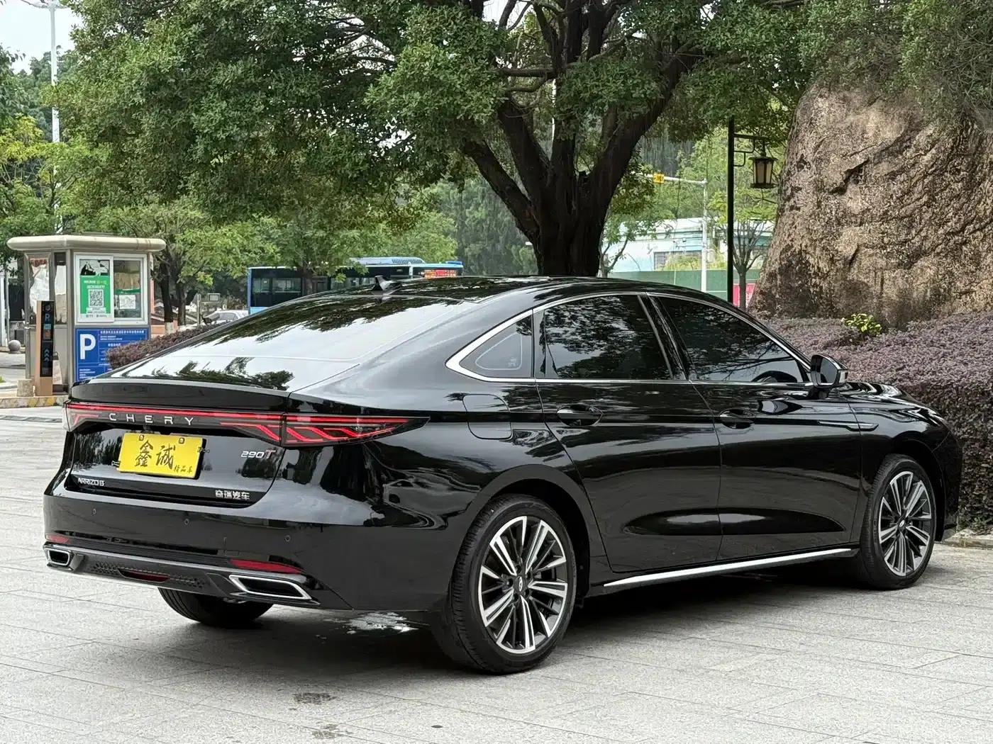 Chery Arrizo 8 PRO 2025 1.6T DCT Luxury Edition — миниатюра 16