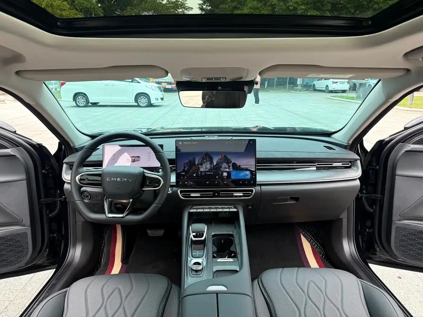 Chery Arrizo 8 PRO 2025 1.6T DCT Luxury Edition — миниатюра 8