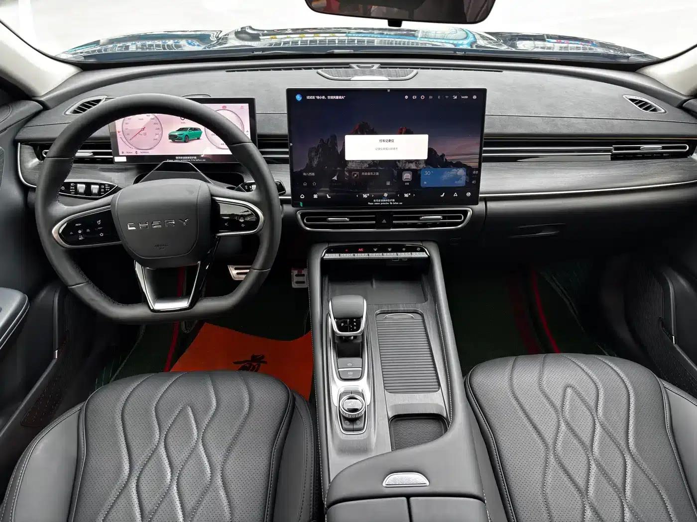 Chery Arrizo 8 PRO 2025 2.0T DCT Premium Edition — миниатюра 6