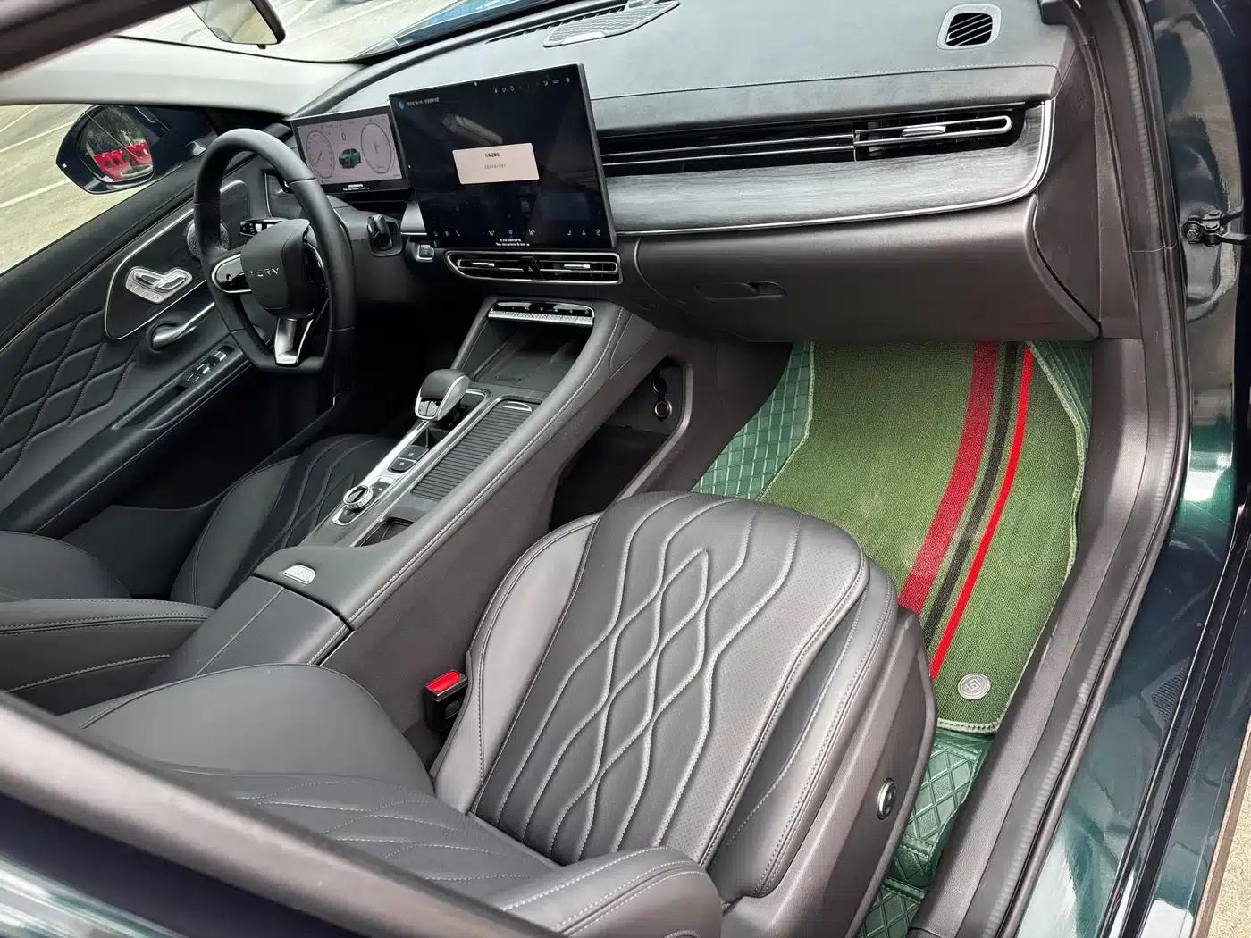 Chery Arrizo 8 PRO 2025 2.0T DCT Premium Edition — миниатюра 7