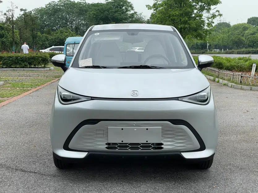 Chery QQ Domi 2025 Model 305km Comfort Edition — миниатюра 3