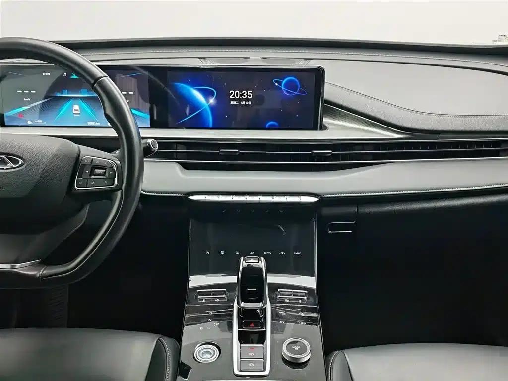 Chery Tiggo 8 PLUS Kunpeng e+ 2022 PHEV 1.5T Style e+ — миниатюра 12