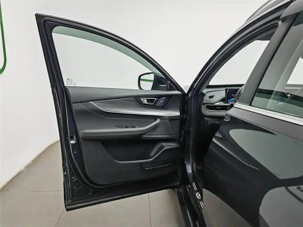 Chery Tiggo 8 PLUS Kunpeng e+ 2022 PHEV 1.5T Style e+ — миниатюра 8