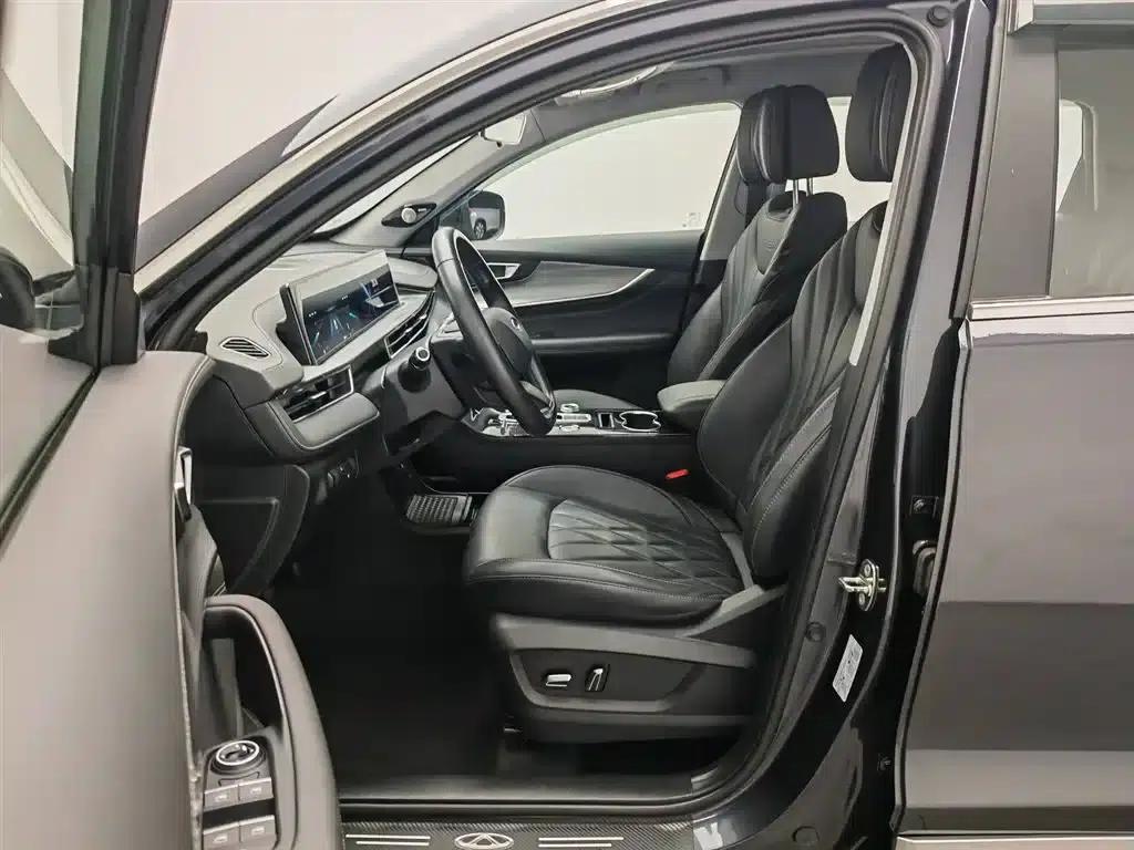 Chery Tiggo 8 PLUS Kunpeng e+ 2022 PHEV 1.5T Style e+ — миниатюра 10