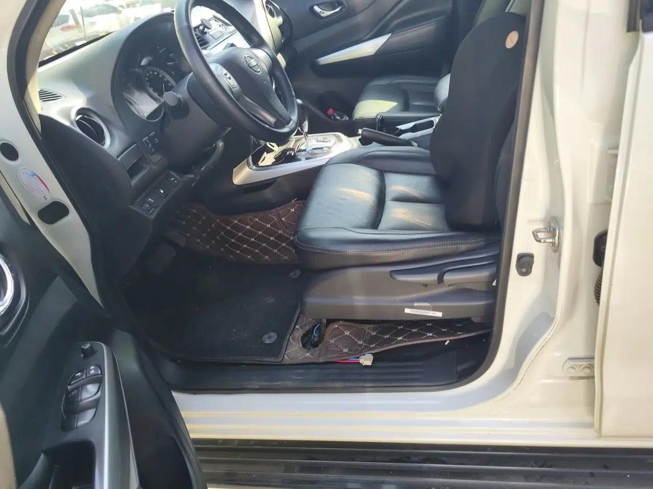 Nissan Terra 2020 2.5L XL Upper 4WD Automatic Four-Wheel Drive Luxury Edition — миниатюра 16